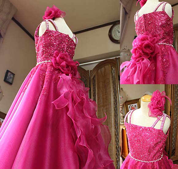 バラのコサージュ ウエストデザイン